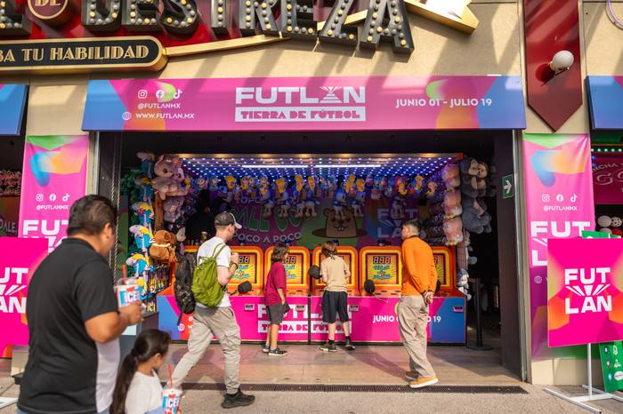 Aztlán Futlán